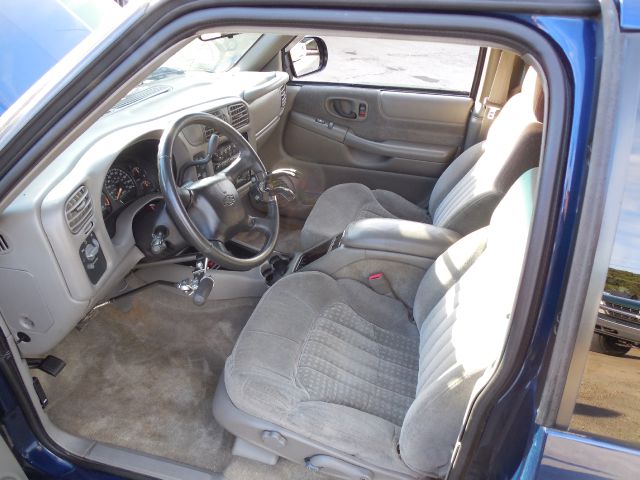 2001 Chevrolet Blazer Crew Cab FX4 4WD