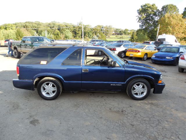 2001 Chevrolet Blazer Crew Cab FX4 4WD