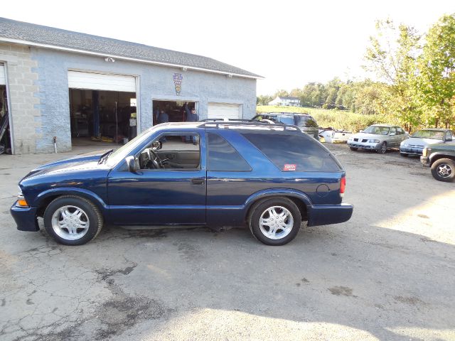 2001 Chevrolet Blazer Crew Cab FX4 4WD