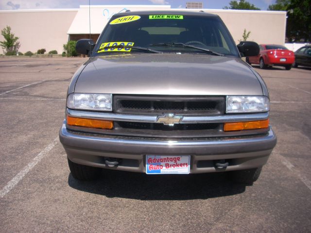 2001 Chevrolet Blazer Camry LE