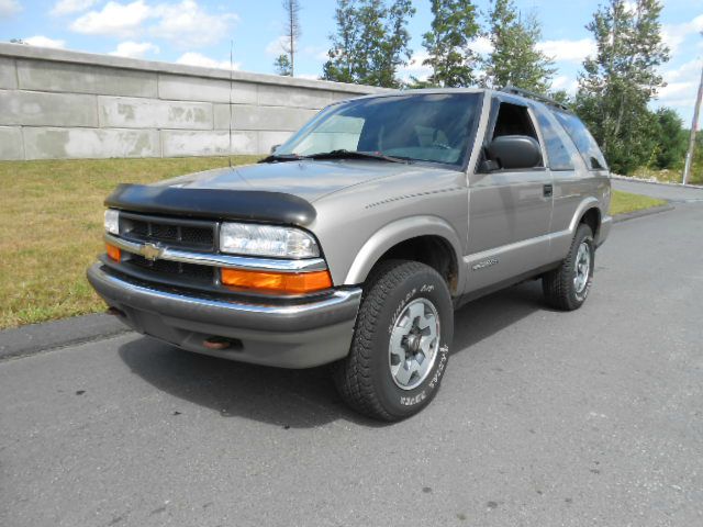 2001 Chevrolet Blazer Laramie Heavy DUTY Dually