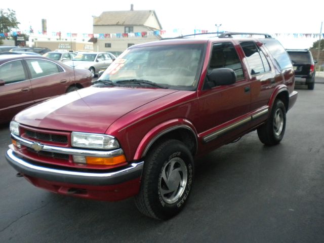 2001 Chevrolet Blazer Camry LE