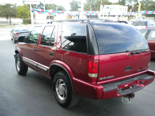 2001 Chevrolet Blazer Camry LE