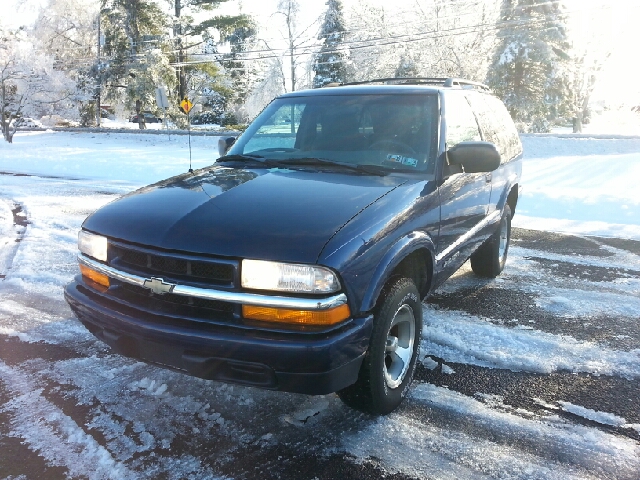 2001 Chevrolet Blazer 2WD QUAD CAB 140.5 ST