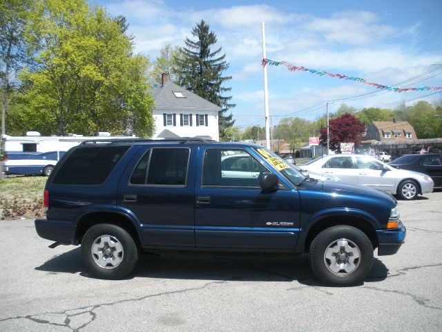 2001 Chevrolet Blazer Camry LE