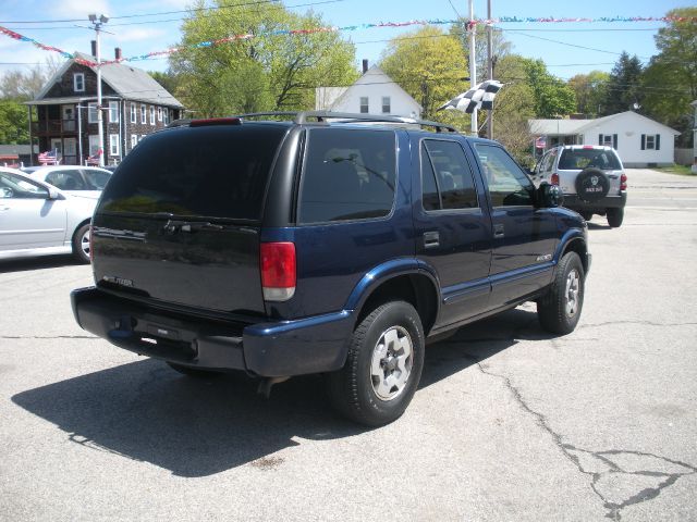 2001 Chevrolet Blazer Camry LE