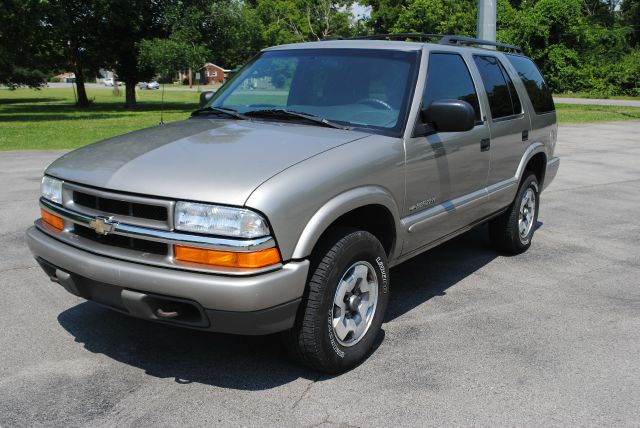 2002 Chevrolet Blazer AWD A SR