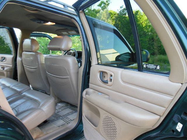 2002 Chevrolet Blazer AWD A SR