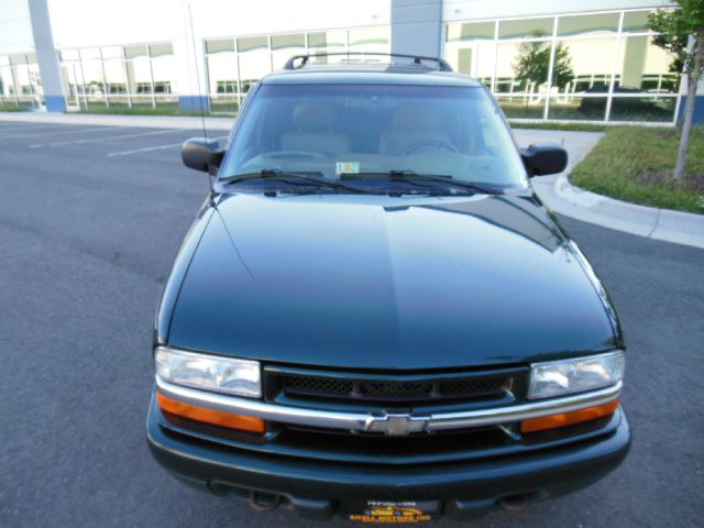 2002 Chevrolet Blazer AWD A SR