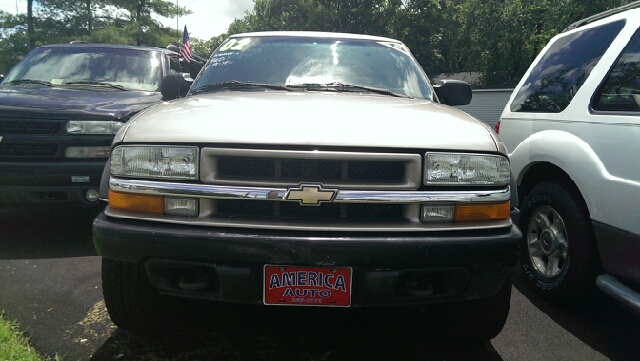 2002 Chevrolet Blazer AWD A SR