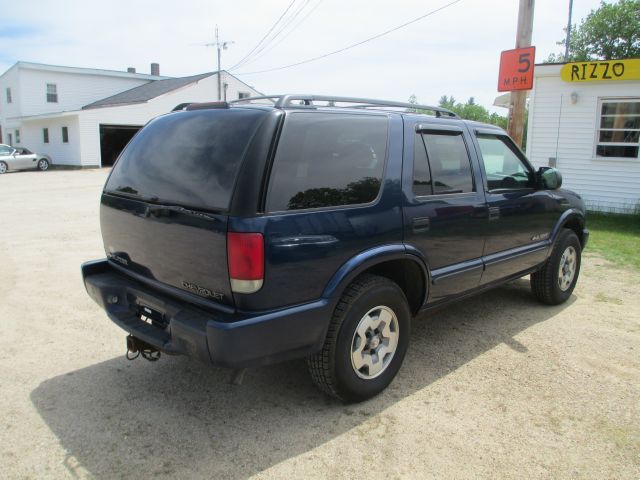 2002 Chevrolet Blazer AWD A SR