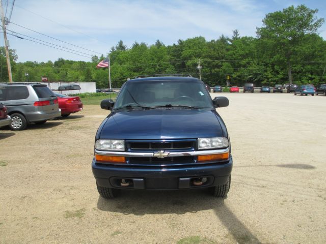 2002 Chevrolet Blazer AWD A SR