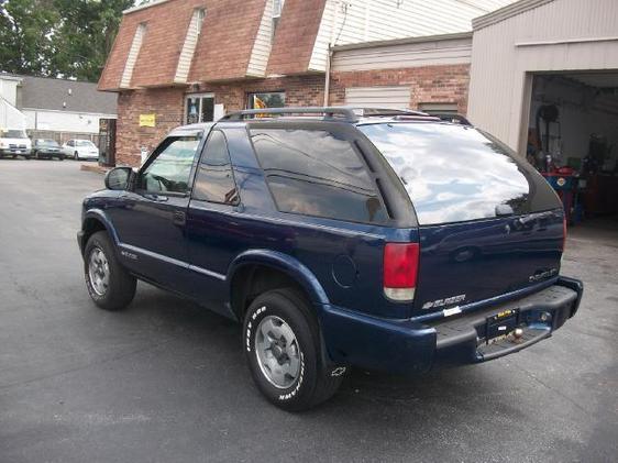 2002 Chevrolet Blazer AWD A SR