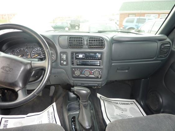 2002 Chevrolet Blazer FWD 4dr SE