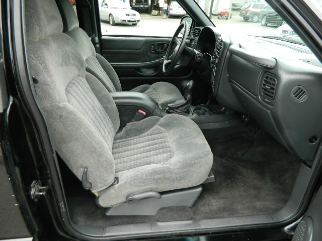 2002 Chevrolet Blazer AWD A SR