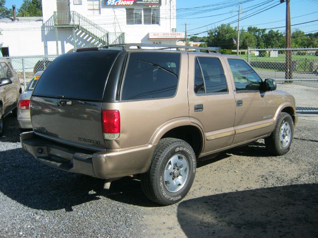 2002 Chevrolet Blazer AWD A SR