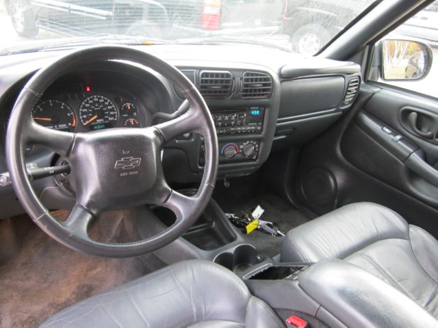 2002 Chevrolet Blazer NAV DVD