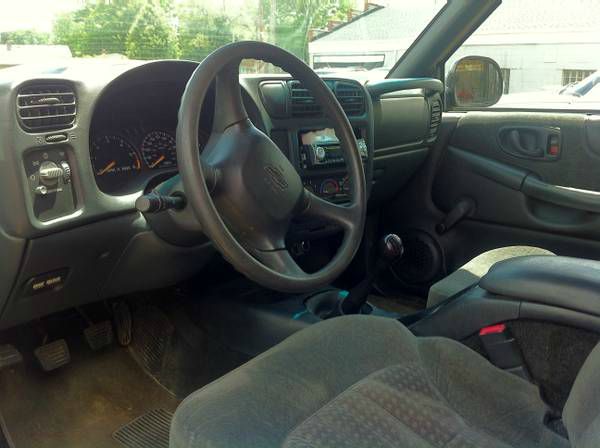 2002 Chevrolet Blazer FWD 4dr SE