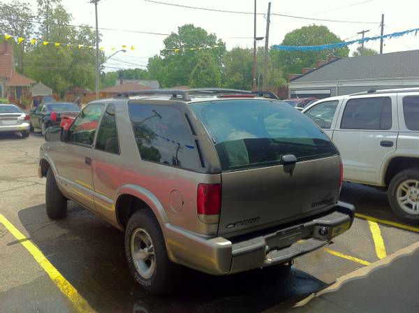 2002 Chevrolet Blazer FWD 4dr SE