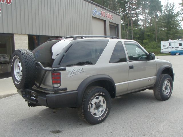 2002 Chevrolet Blazer AWD A SR