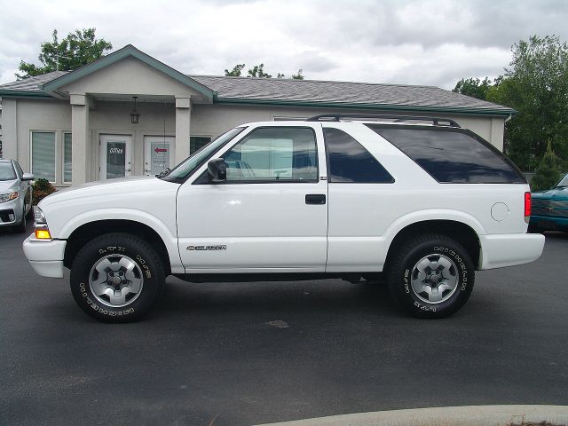 2002 Chevrolet Blazer AWD A SR