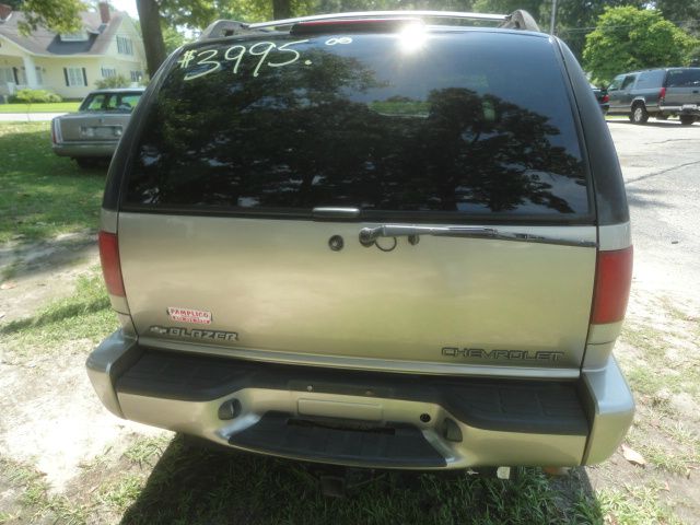 2002 Chevrolet Blazer AWD A SR