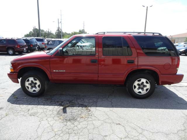 2002 Chevrolet Blazer AWD A SR