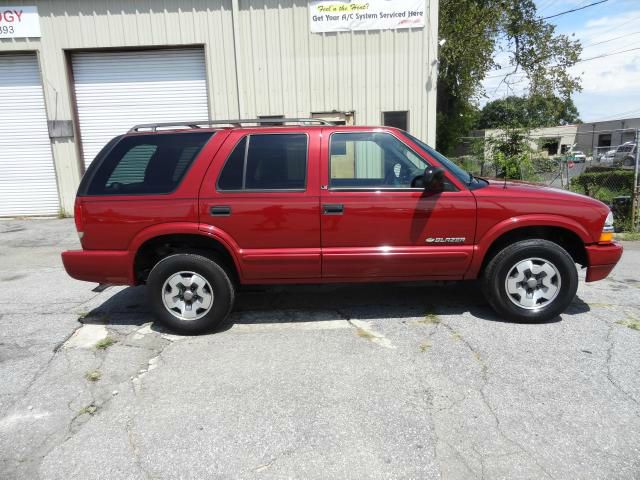 2002 Chevrolet Blazer AWD A SR