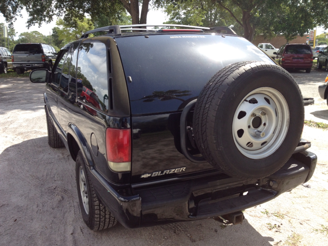 2002 Chevrolet Blazer AWD A SR