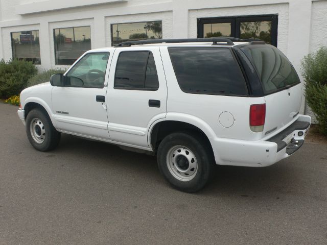 2002 Chevrolet Blazer AWD A SR