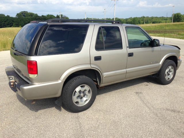 2002 Chevrolet Blazer AWD A SR