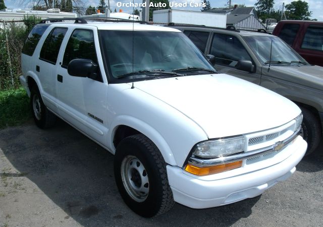 2002 Chevrolet Blazer AWD A SR