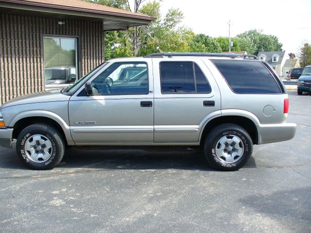 2002 Chevrolet Blazer AWD A SR