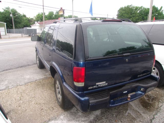 2002 Chevrolet Blazer AWD A SR