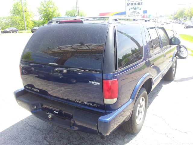 2002 Chevrolet Blazer AWD A SR