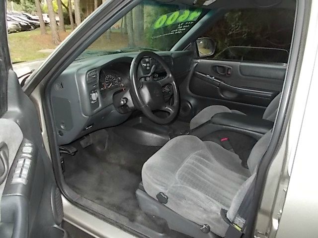 2002 Chevrolet Blazer AWD A SR