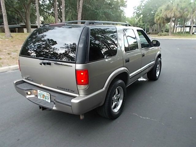 2002 Chevrolet Blazer AWD A SR