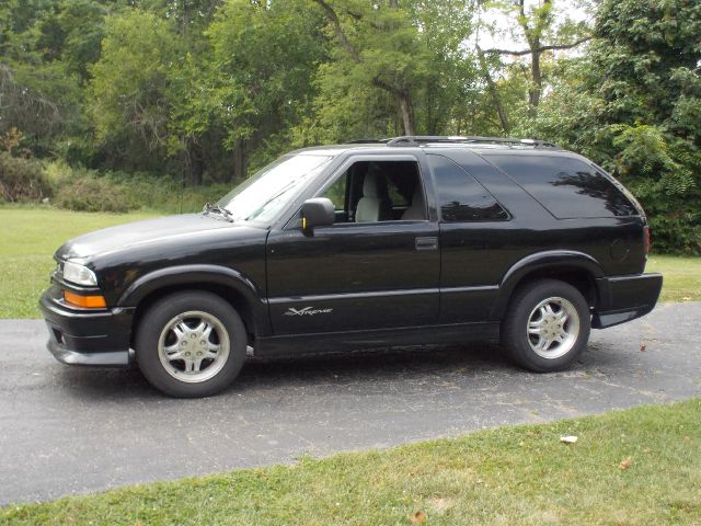 2002 Chevrolet Blazer Awd,roof,luxury