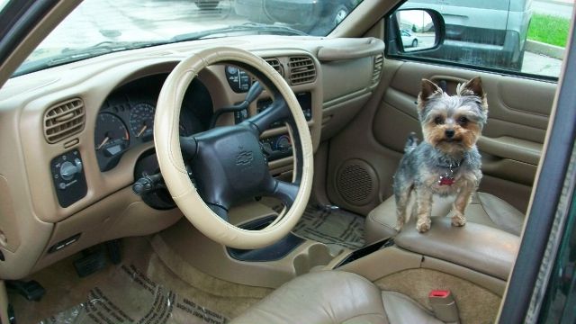 2002 Chevrolet Blazer AWD A SR