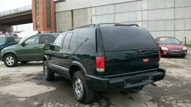 2002 Chevrolet Blazer AWD A SR