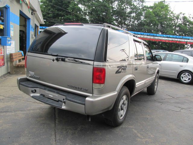 2003 Chevrolet Blazer AWD A SR