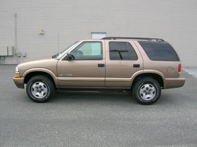 2003 Chevrolet Blazer AWD A SR