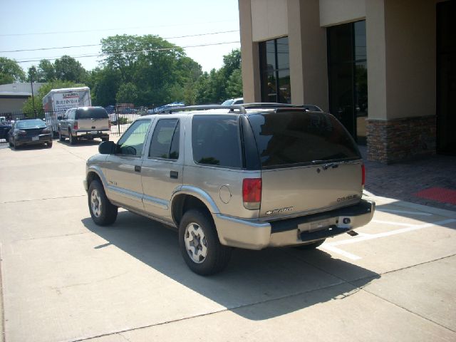 2003 Chevrolet Blazer AWD A SR