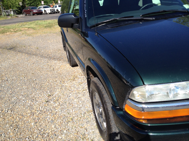 2003 Chevrolet Blazer AWD A SR