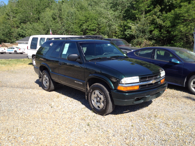 2003 Chevrolet Blazer AWD A SR