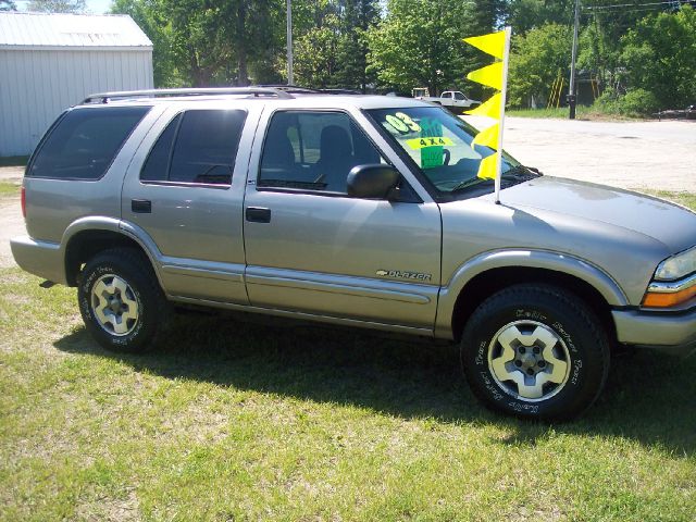 2003 Chevrolet Blazer AWD A SR