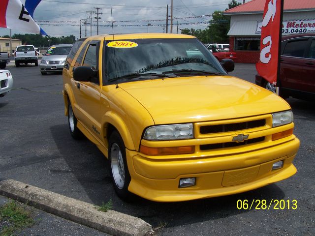 2003 Chevrolet Blazer Awd,roof,luxury