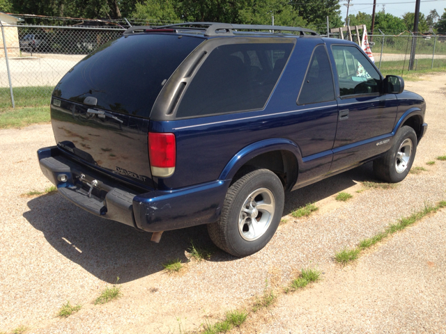 2003 Chevrolet Blazer FWD 4dr SE