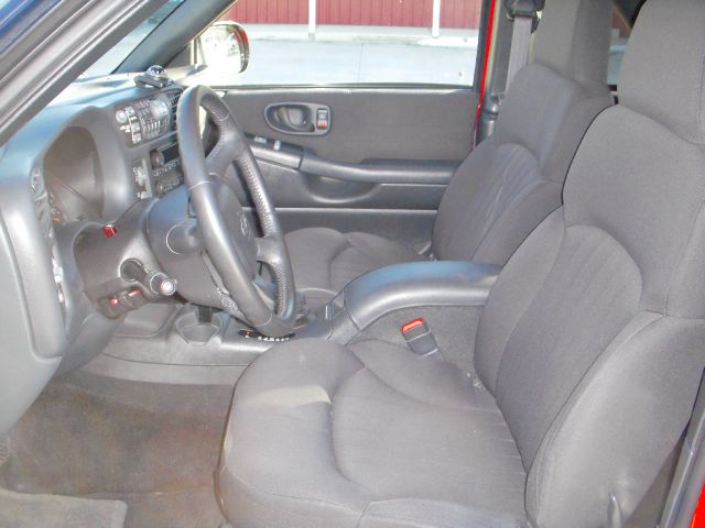 2004 Chevrolet Blazer AWD A SR