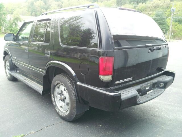 2004 Chevrolet Blazer AWD A SR